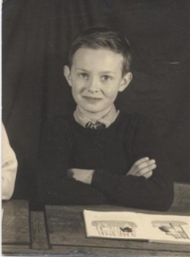小學時期的照片